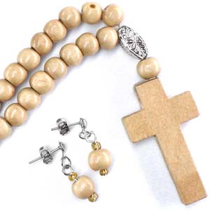 Wooden Cross Necklace - Lite Brown
